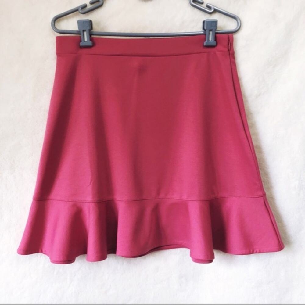 GAP Fuschia Ruffle Skirt - Picture 4 of 6